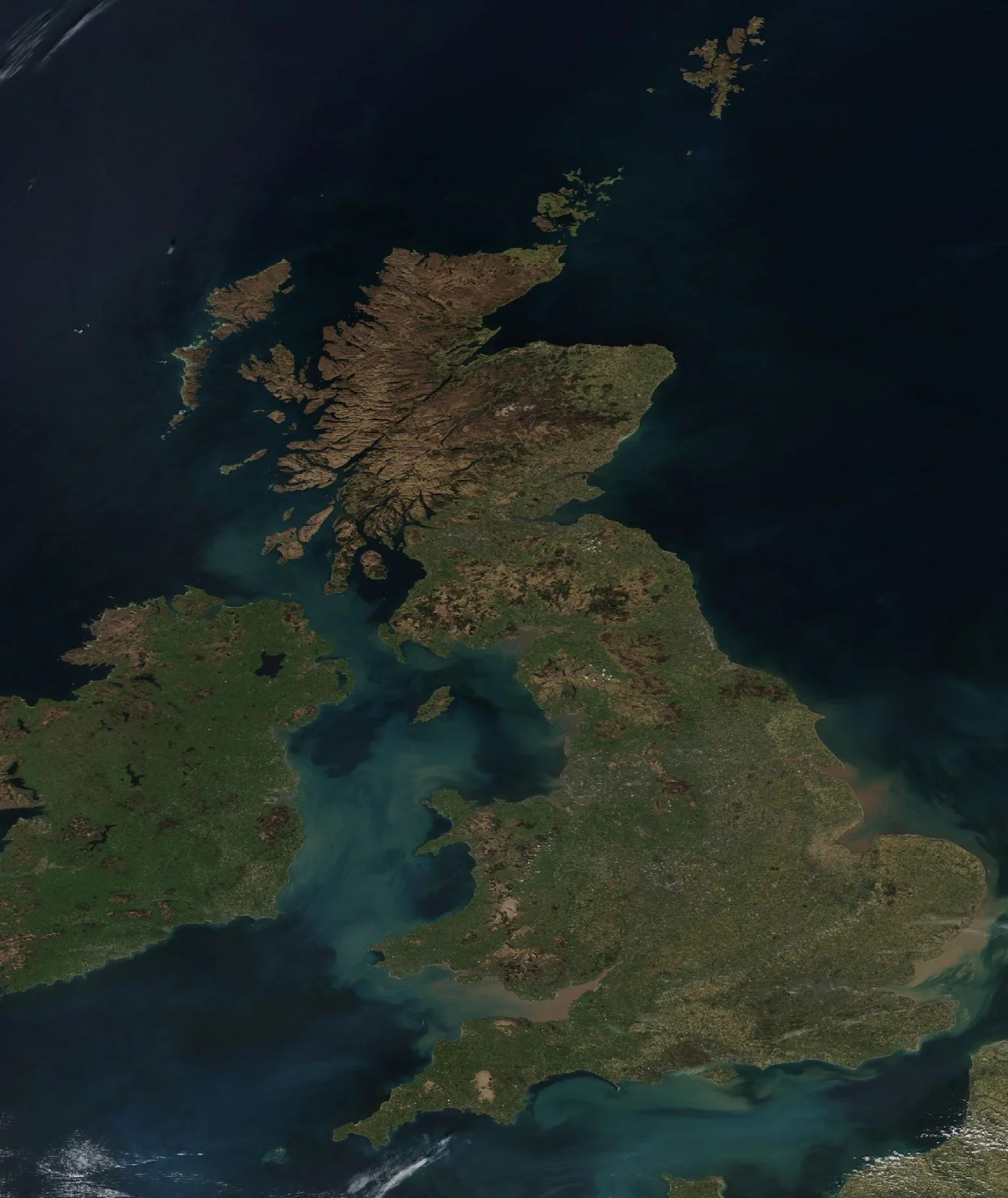 Satellite image of Great Britain, Northern Ireland, and Ireland, captured cloud-free by NASA/NOAA Suomi NPP VIIRS